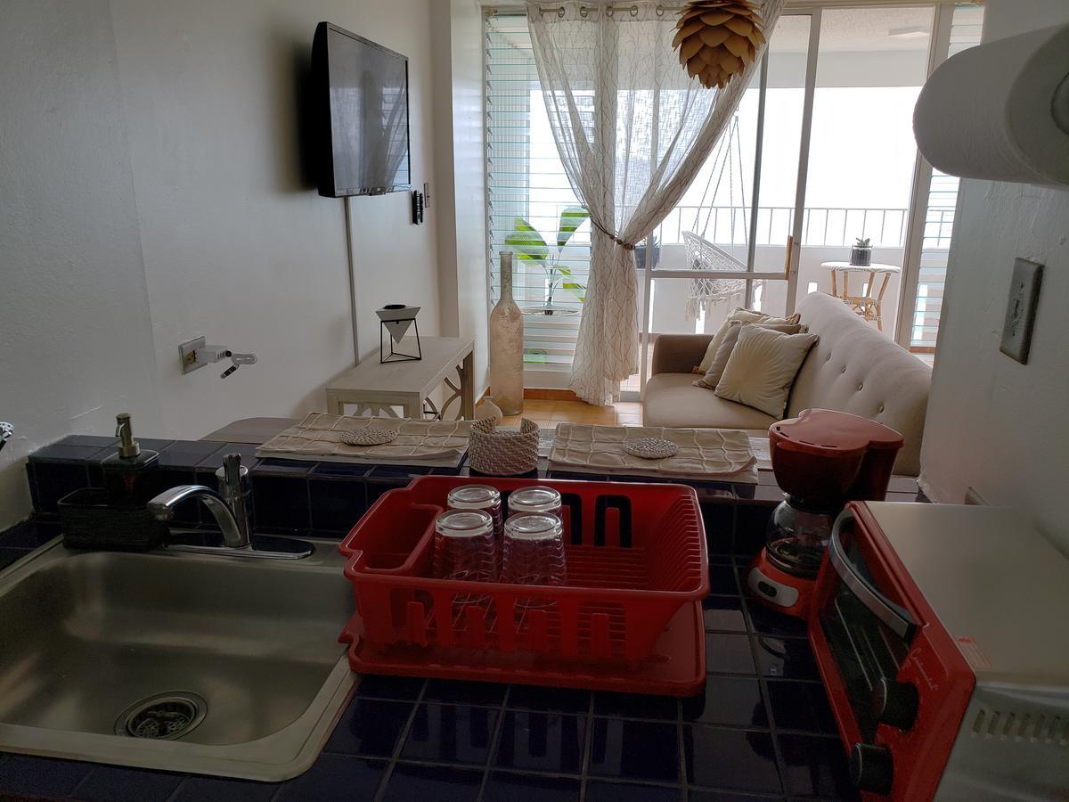 Gorgeous Beach Front Studio With Electricity Water Ac Luquillo Dış mekan fotoğraf